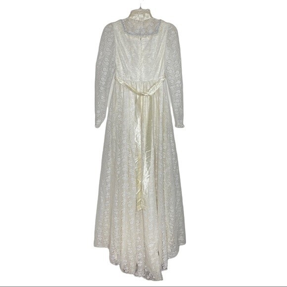 HANDMADE Long White Dress Gown Lace No Size Fits XS VINTAGE - Picture 3 of 10